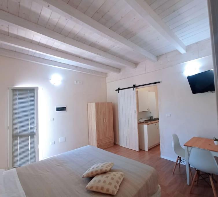 Mama Relax 2 A Un Passo Dal Mare Con Piscina Apartment Cursi Ngoại thất bức ảnh